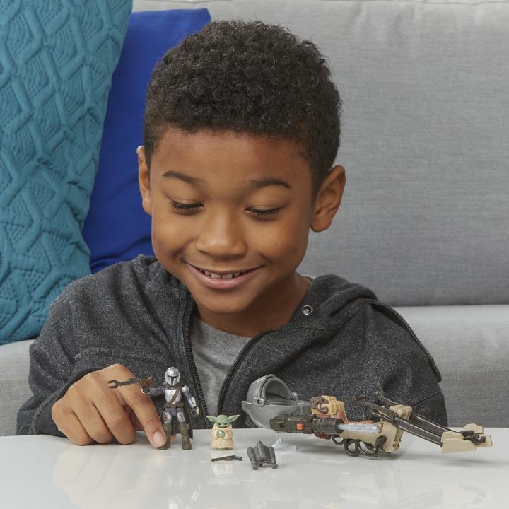Immagine prodotto Hasbro Star Wars Mission Fleet- The Mandalorian Child Duel for the Bounty