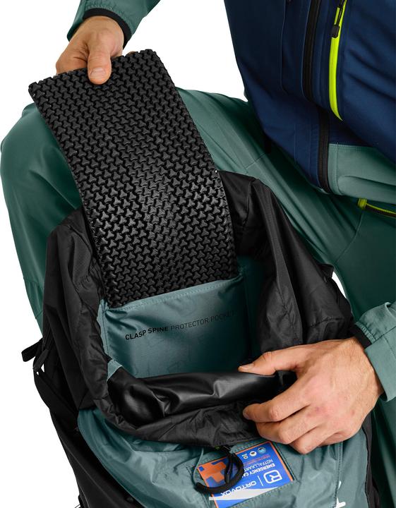 Actual product image Ortovox Ravine 34 (34 l)
