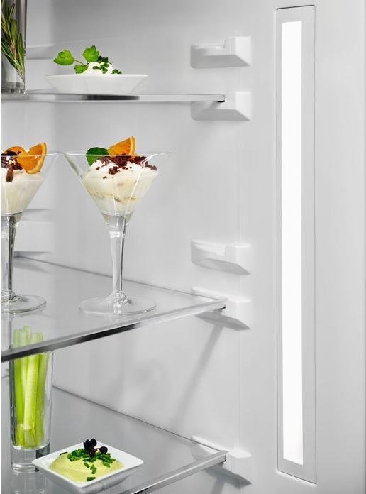 Actual product image Electrolux LNT7ME36X3 (366 l)