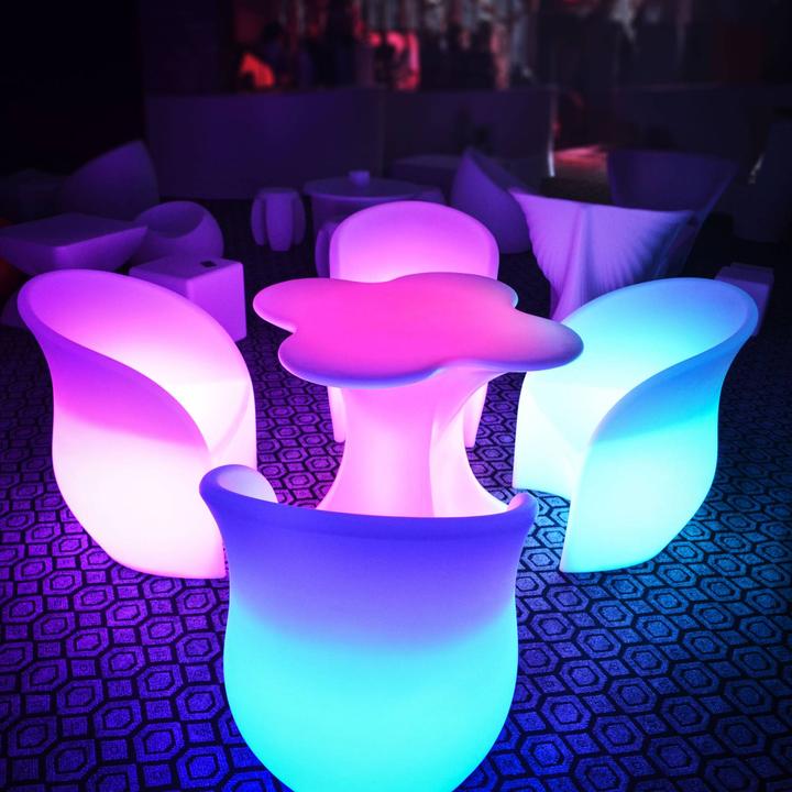 Actual product image Royal Catering LED Table - 80 x 80 x 110 cm - RGBW - battery operated - matte white (80 x 80 x 70 cm)
