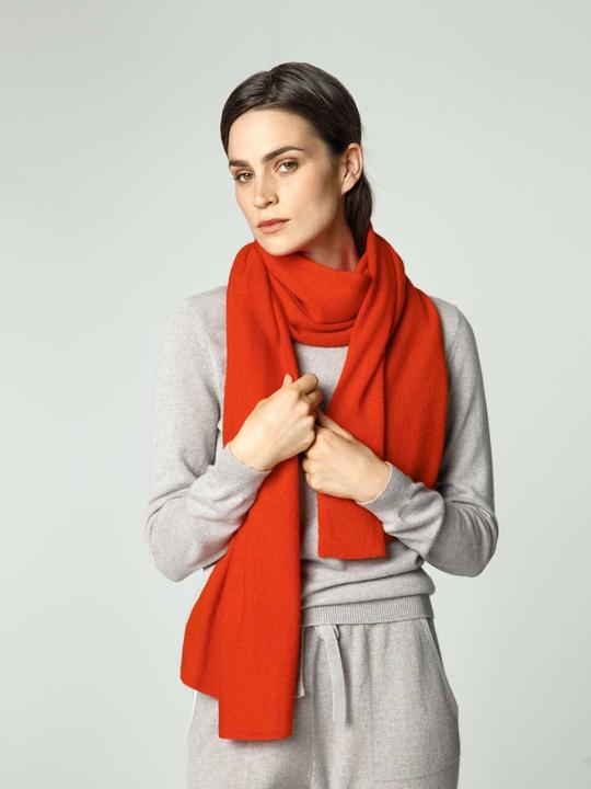 Actual product image Furnari 100 % cashmere scarf in rich lipstick red