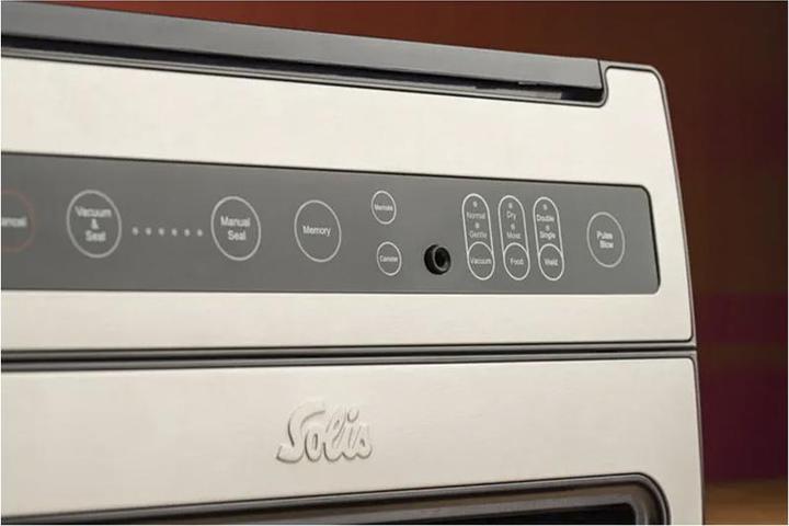 Actual product image Solis Verti Vac Plus
