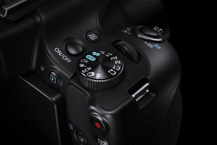 Produktbild Canon PowerShot SX60 HS (16.10 Mpx, 1/2,3'')