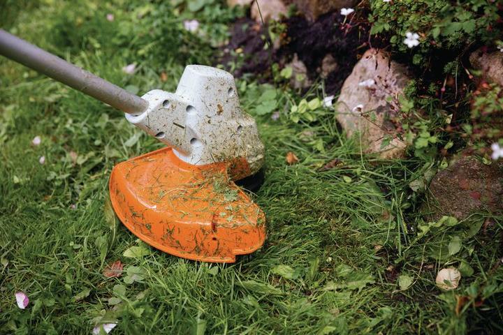 Actual product image Stihl Cordless lawn trimmer