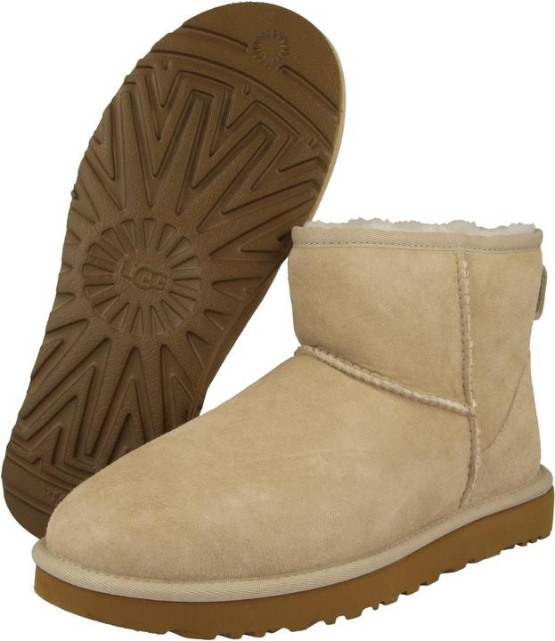 Image du produit Ugg Classic Mini II (43)