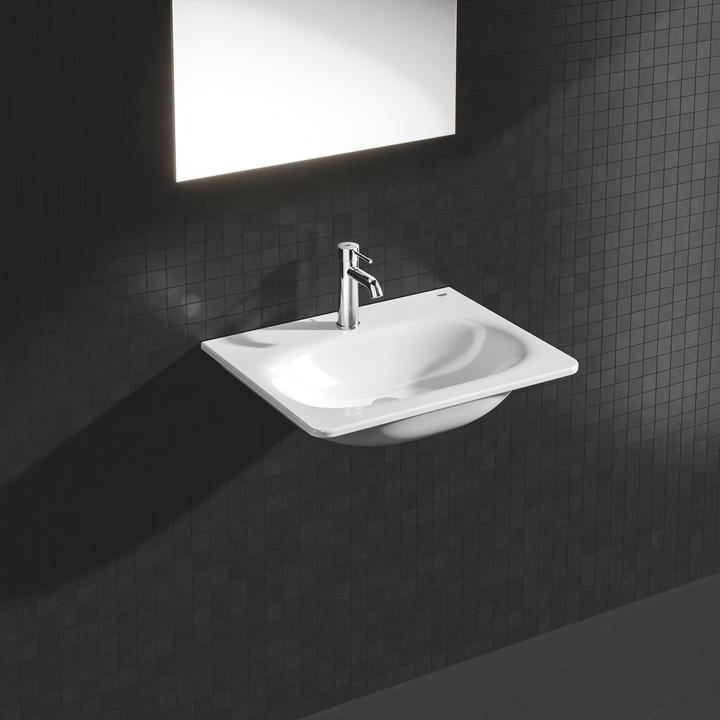 Actual product image Grohe Essence single-lever basin mixer S-size