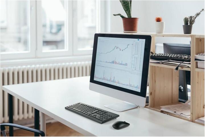 Produktbild Kensington KM150 EQ Wireless Tastatur und Maus Set (CH, Kabellos)