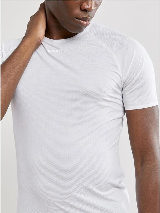 Actual product image Craft Pro Dry Nanoweight Short Sleeve Undershirt (L)