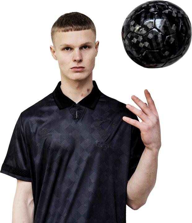 Produktbild Umbro New Order Fussball