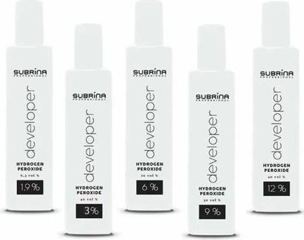 Produktbild Subrina Professioneller Entwickler Wasserstoffperoxid 9% 30 Vol 120ml