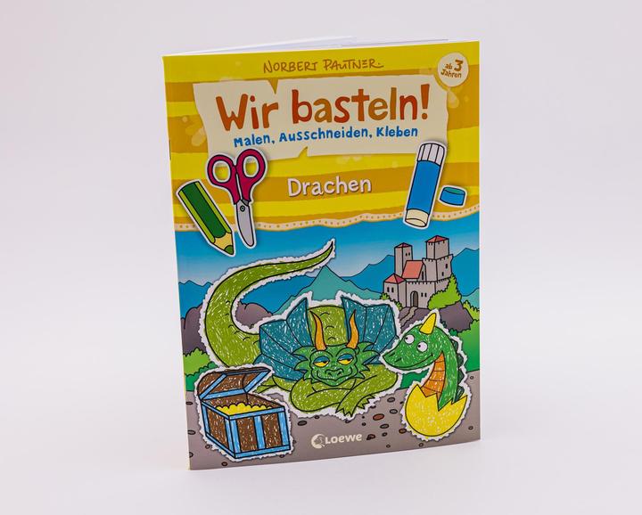 Immagine prodotto Wir basteln! - Malen, Ausschneiden, Kleben - Drachen (Tedesco, Creativo Loewe, Norbert Pautner, 2022)