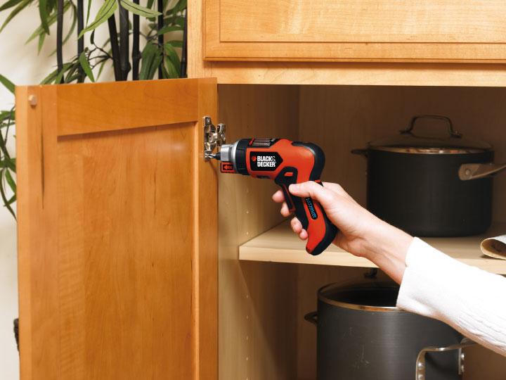 Produktbild Black & Decker AutoSelect Schrauber mit Teleskop-Schraubenhalter Li-Ion (Akkubetrieb)
