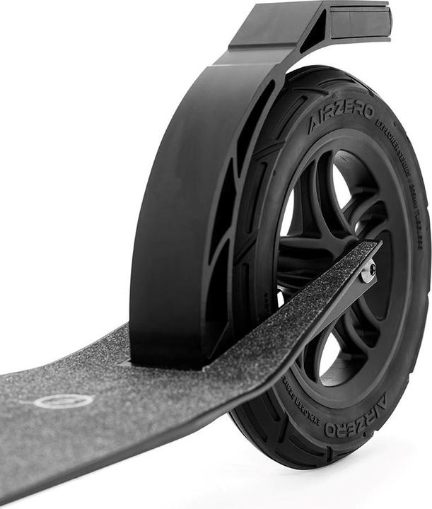 Actual product image Frenzy 205mm Air Zero