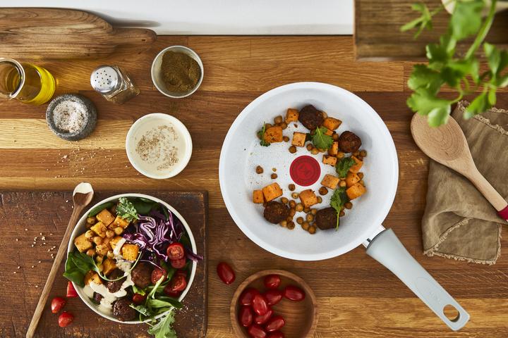 Image du produit Tefal Natural Chef C4510453 (24 cm, Poêle à frire, Aluminium)