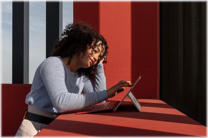 Produktbild Microsoft Type Cover Pro (CH, Surface Pro (2017), Microsoft Surface Pro 3, Microsoft Surface Pro 4)