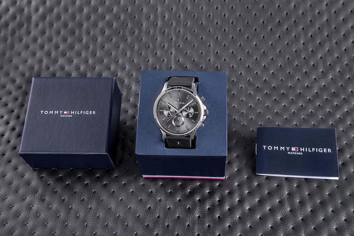 Actual product image Tommy Hilfiger Ryder Herrenuhr 1710495 + BOX