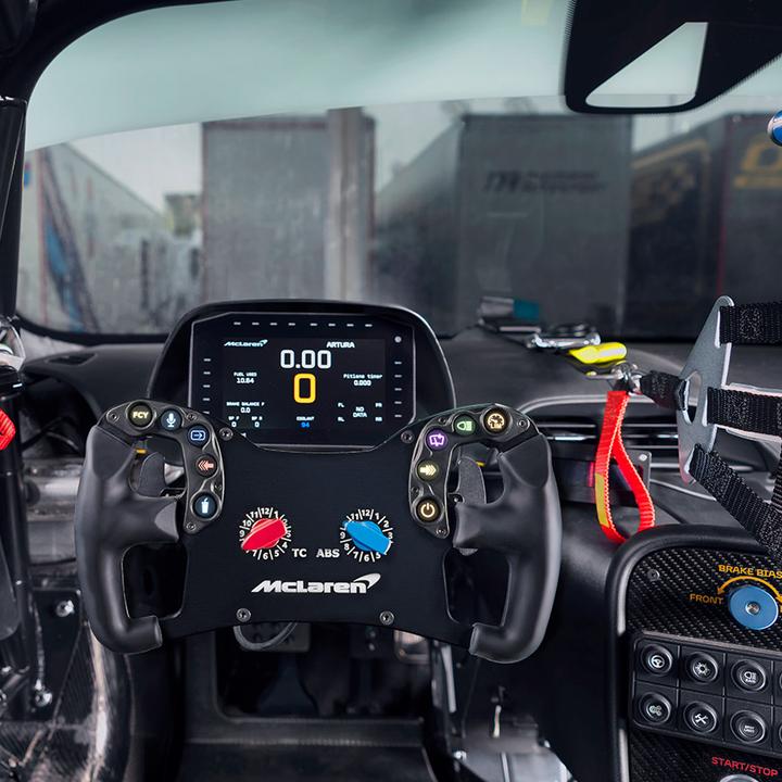 Image du produit Ascher Racing Volant McLaren Artura GT4