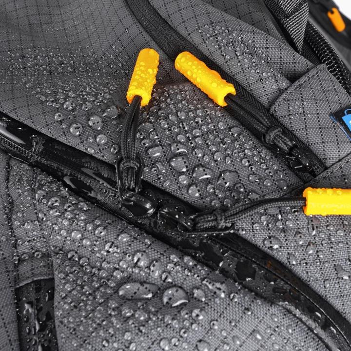 Actual product image Vanguard Veo Active 49 GY (Camera shoulder bag, 35 l)