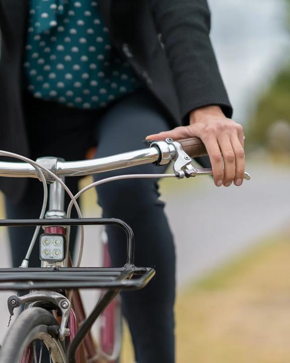 Actual product image knog. Oi small