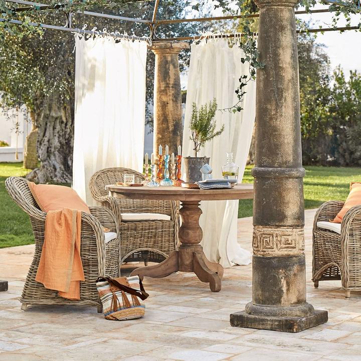 Actual product image Loberon Table Hartington (135 cm)