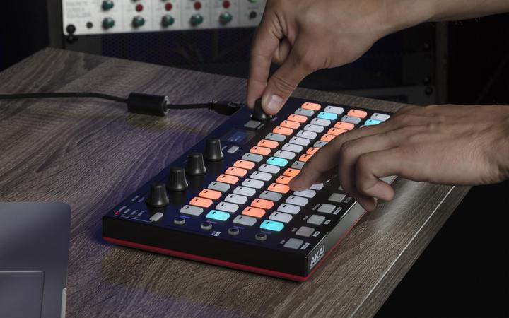 Immagine prodotto Akai Professional Fuoco (Controllo)