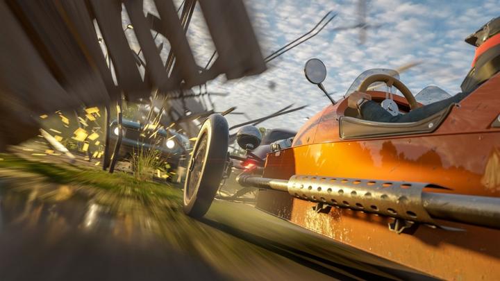 Produktbild Microsoft Forza Horizon 4 (Xbox One X, Xbox Series X, Multilingual)