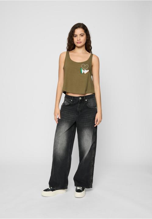 Actual product image Mister Tee Ladies Kicks Love EMB Tank - 22293 (XL)