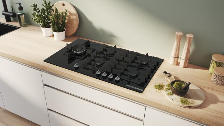 Actual product image Bosch Hausgeräte Bosch Serie 6 PPM9A6I40 Kochfeld Schwarz Integriert 90 cm Gaskochfeld 5 Zone(n)