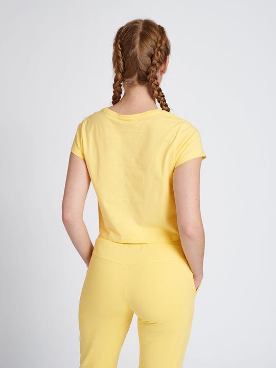 Actual product image hummel Legacy Woman Cropped T-Shirt (M)