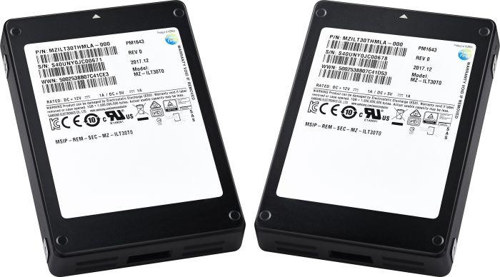 Actual product image Samsung Enterprise PM1643 (30720 GB, 2.5")