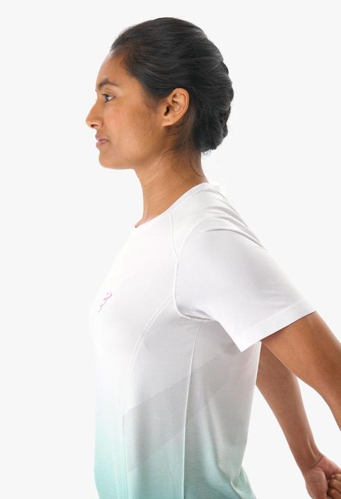 Actual product image Compressport Performance SS Tshirt W (L)