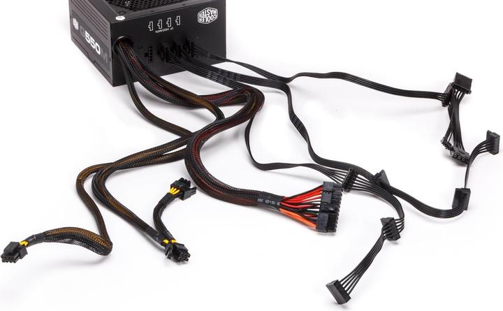 Produktbild Cooler Master G550m (550 W)