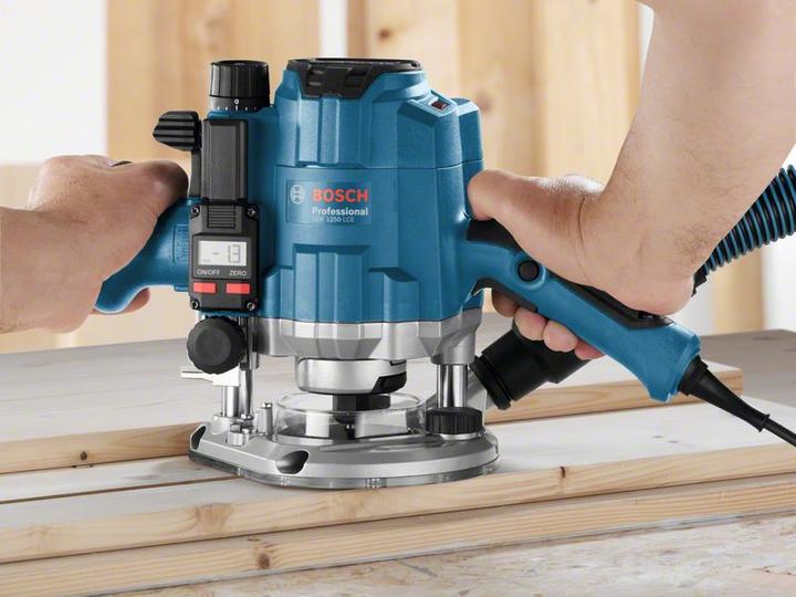 Actual product image Bosch Professional Gof 1250 Lce