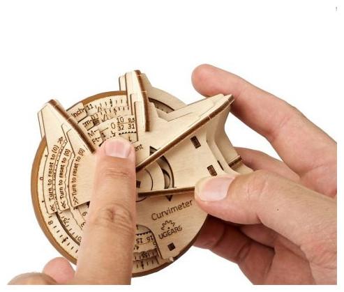 Actual product image Ugears The curvimeter