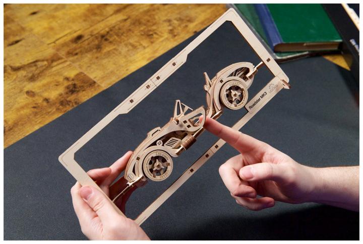 Produktbild Ugears 70195 Roadster MK3 2.5D Puzzle