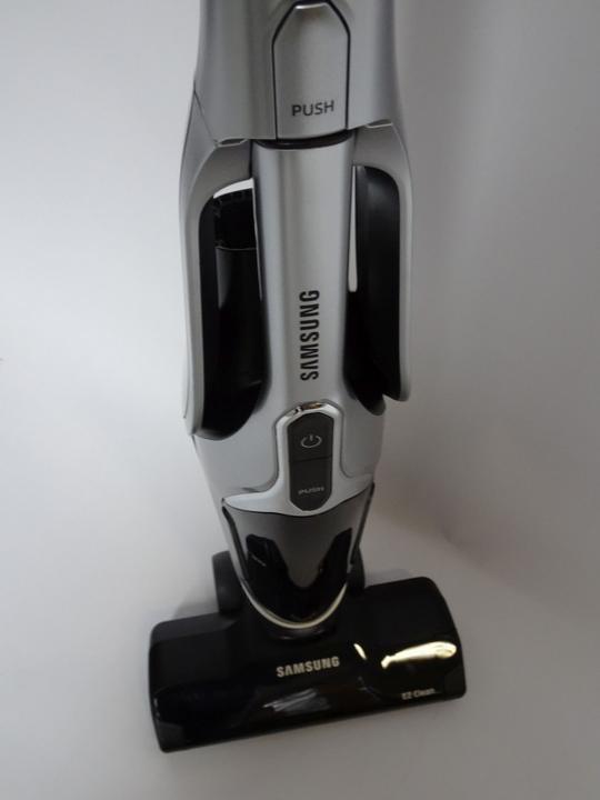 Actual product image Samsung Powerstick VS6000