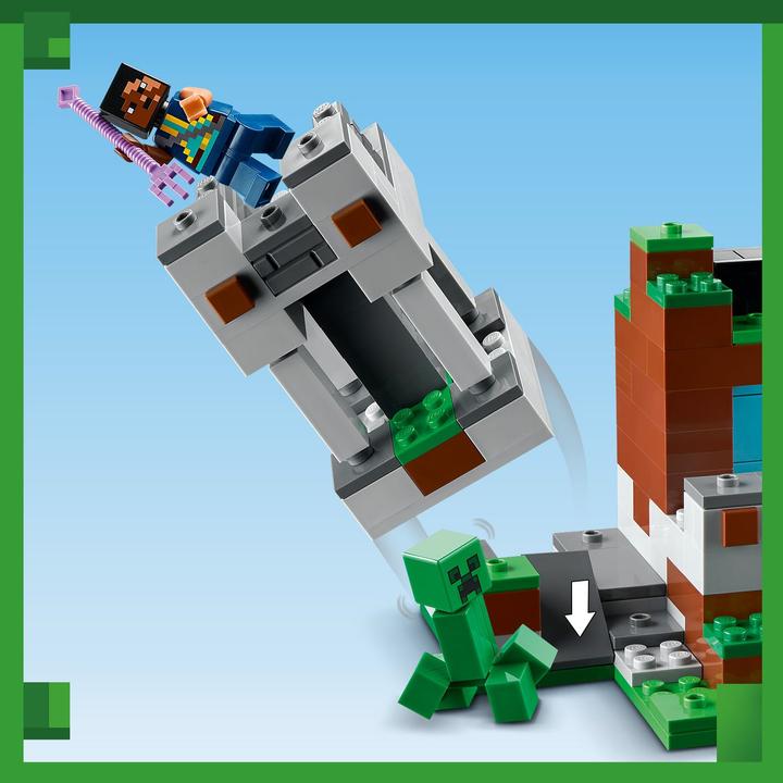 Actual product image LEGO 21244 The Sword Outpost (21244, LEGO Minecraft)