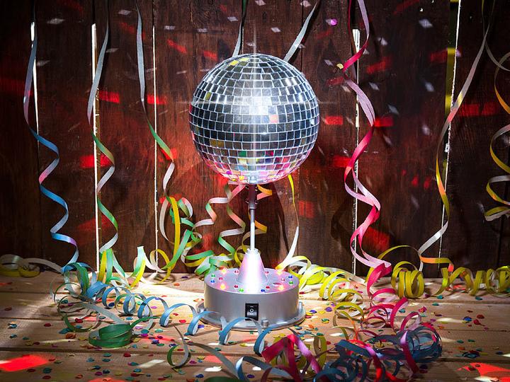 Actual product image Lunartec Self rotating disco ball with base (15 cm)