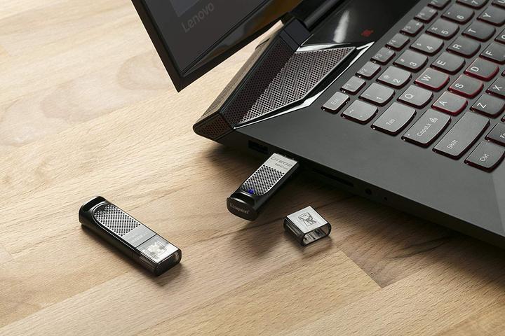 Actual product image Kingston DataTraveler Elite G2 (64 GB, USB-A)
