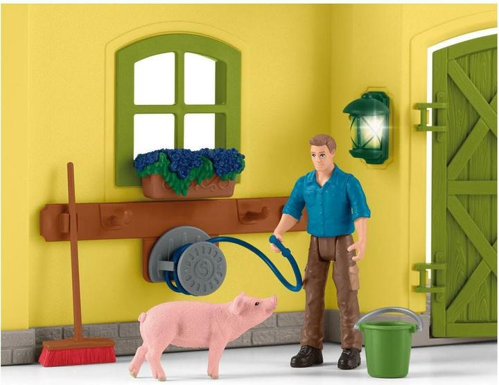 Produktbild Schleich Farm World Grosser Stall mit Tieren und Zubehör