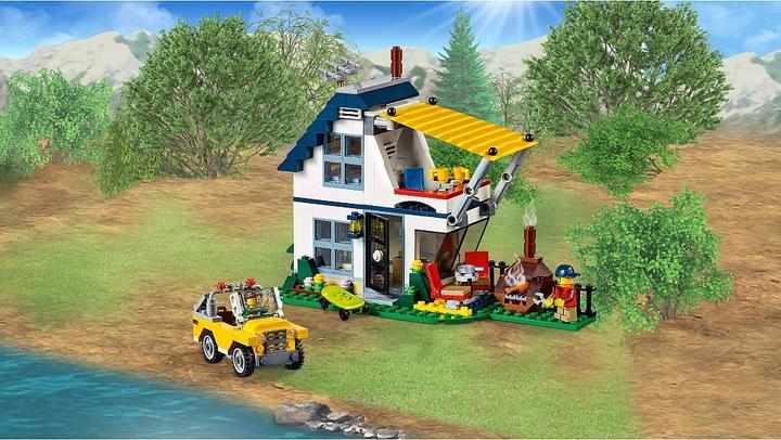 Actual product image LEGO Holidays (31052, LEGO Creator Expert)