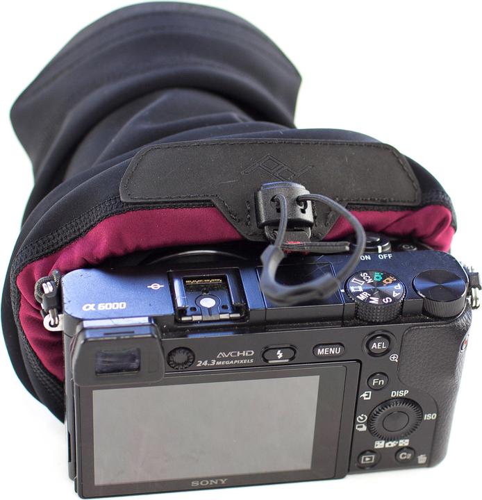 Produktbild Peak Design Shell Medium (Kamera Schultertasche, 3.15 l)