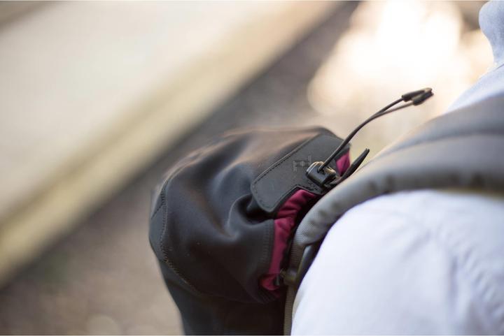 Actual product image Peak Design Shell Large (Camera shoulder bag, 3.15 l)