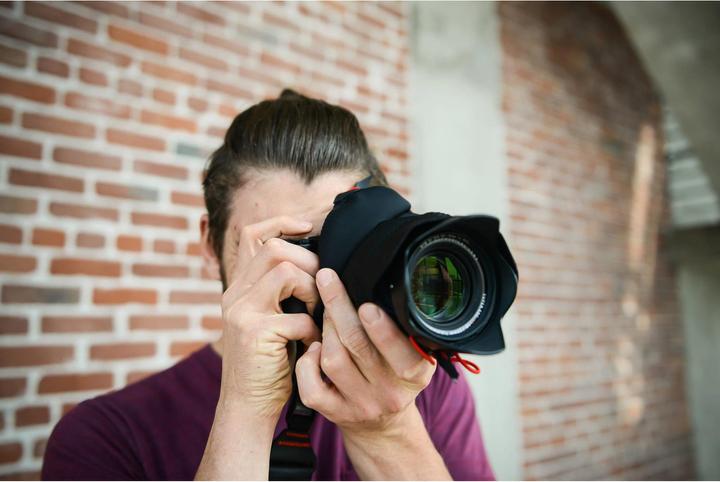 Actual product image Peak Design Shell Large (Camera shoulder bag, 3.15 l)