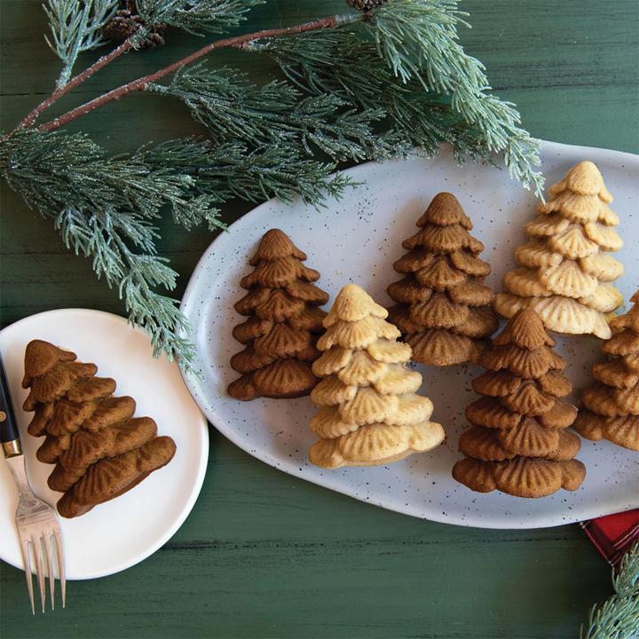 Produktbild Nordic Ware Evergreen Cakelet Pan (30.70 cm)