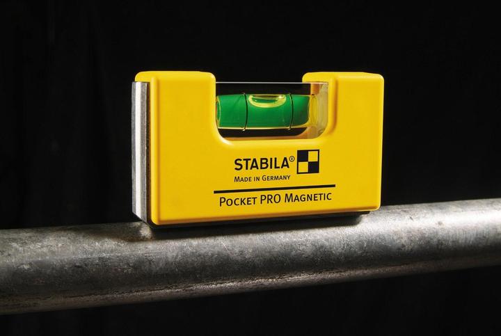 Actual product image Stabila Spirit level Pocket PRO Magnetic, 7 cm, with rare earth magnet system and belt clip (6.70 cm)