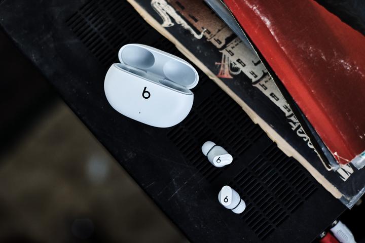 Image du produit Beats Studio Buds (ANC, 24 h, Sans fil)