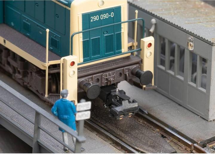 Actual product image Trix H0 25903 H0 DB class 290 diesel locomotive (Track IV)