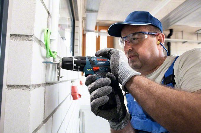 Produktbild Bosch Professional GSB 12-2-LI, 2 Akkus inkl. L-Boxx (Akkubetrieb)