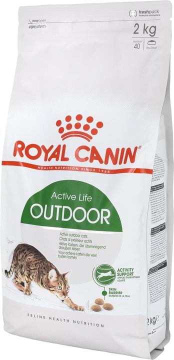 Actual product image Royal Canin Outdoor 30 (Adult, 1 pcs., 2000 g)